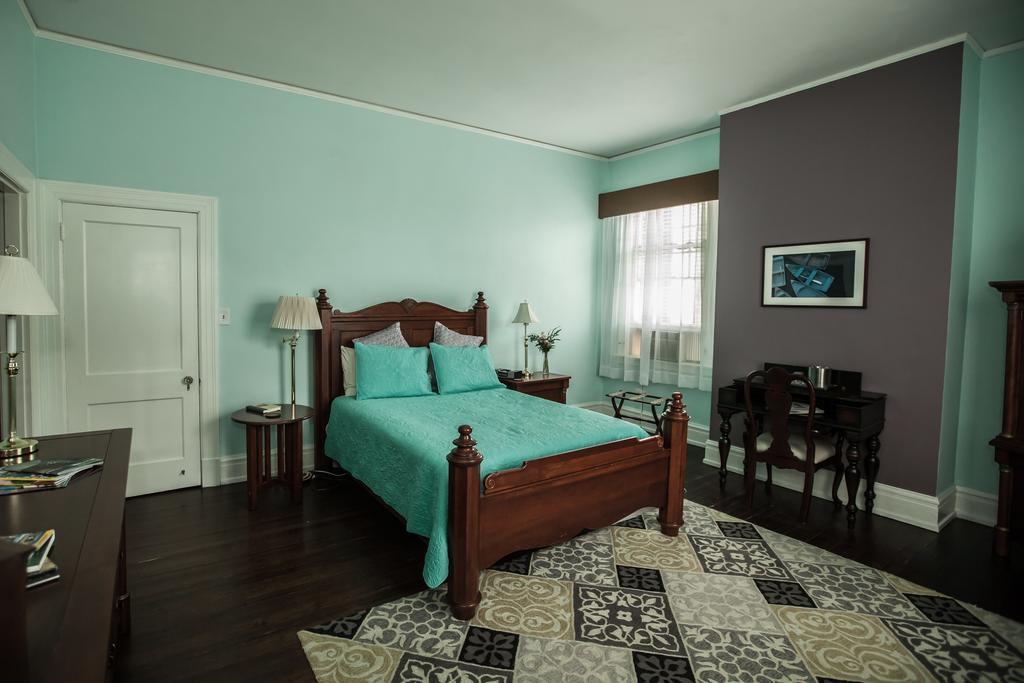 Morehead Manor Bed&Breakfast Durham Exterior foto