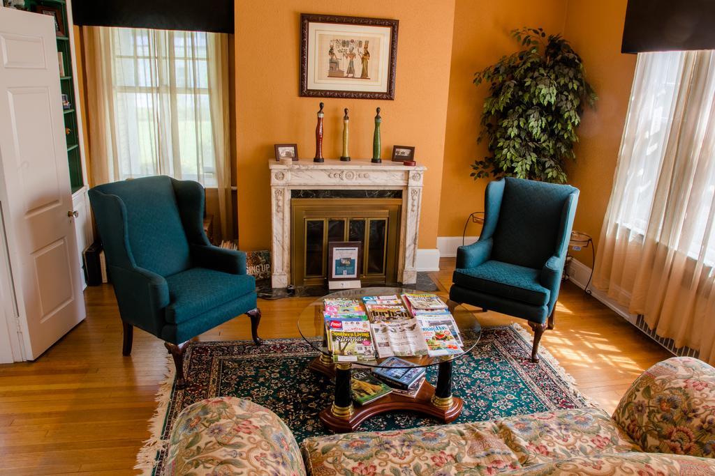 Morehead Manor Bed&Breakfast Durham Exterior foto