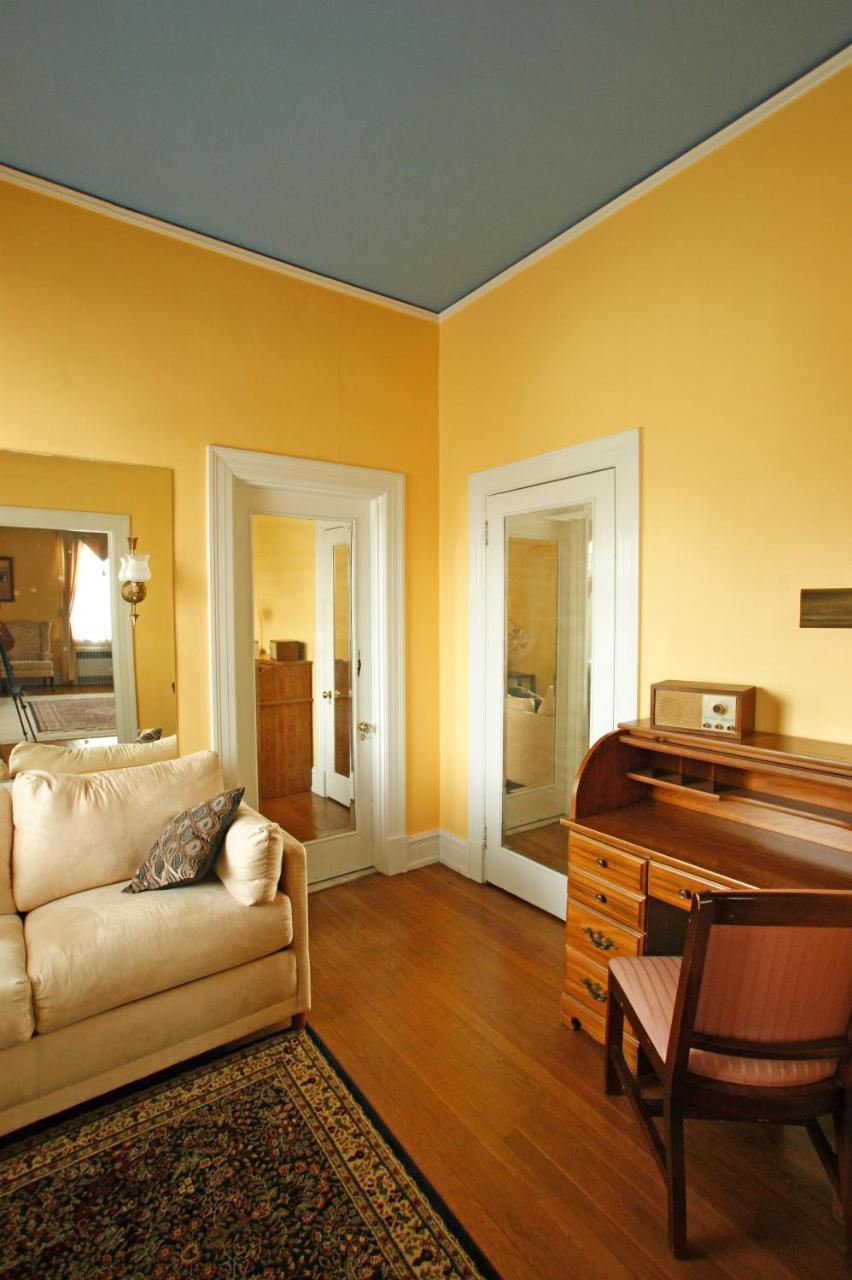 Morehead Manor Bed&Breakfast Durham Exterior foto